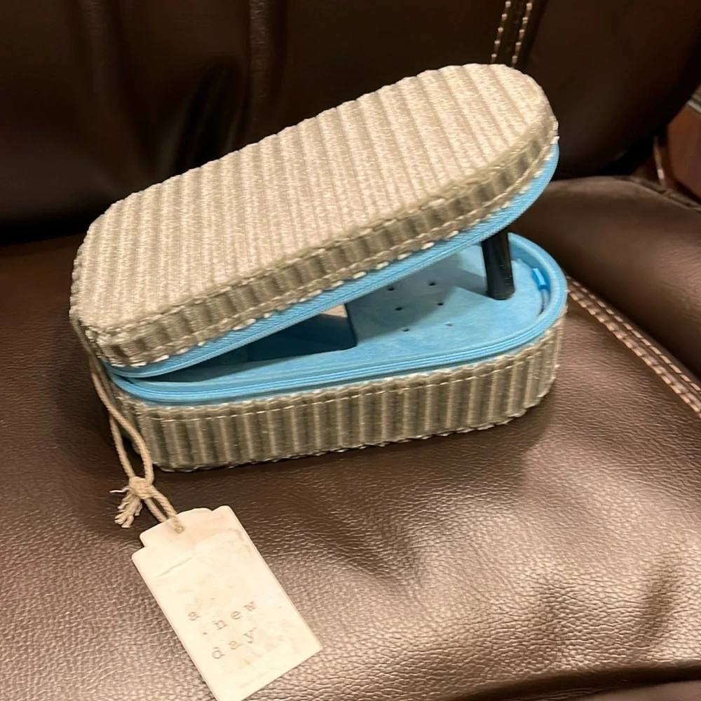 NWT Elongated Organizer Jewelry Box - Travel- from A New Day